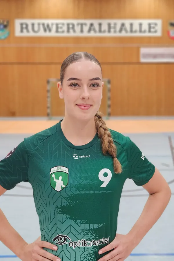 Jule Hennefeld