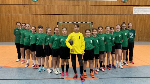 Nicht auf dem Bild:
Co-Trainerin Kathrin Kirchen
Spielerin Leni Kirchen